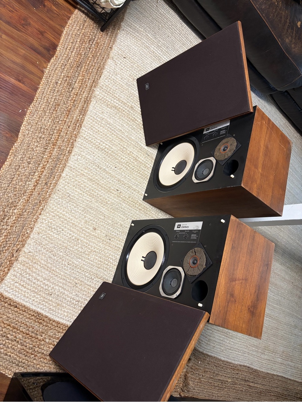 JBL Brown Wood Bookshelf Speakers with Cream Woofers